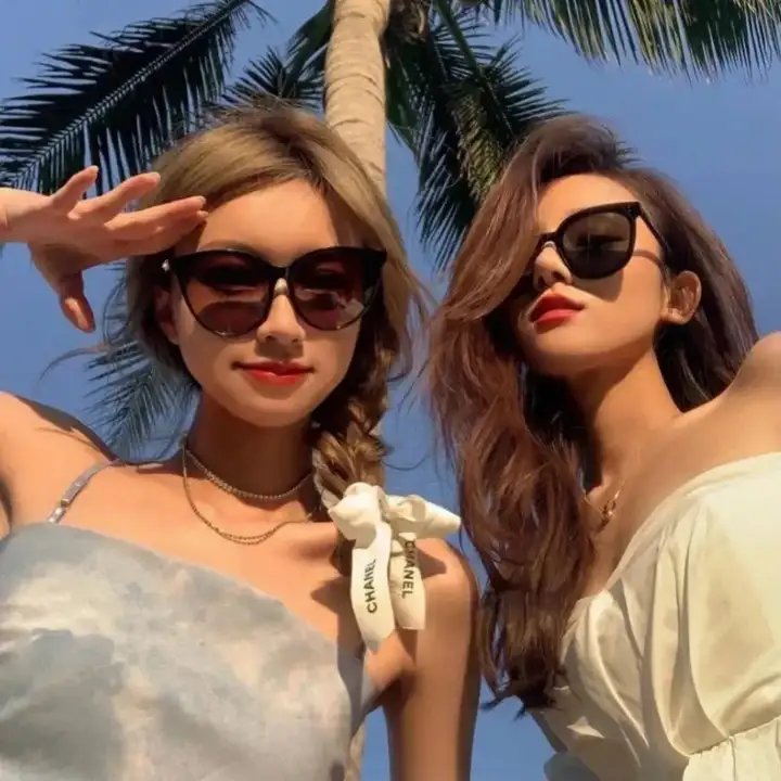 海平线上的迪拜封面
